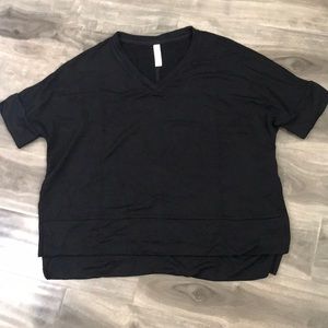 NWOT Stylus Oversized Top